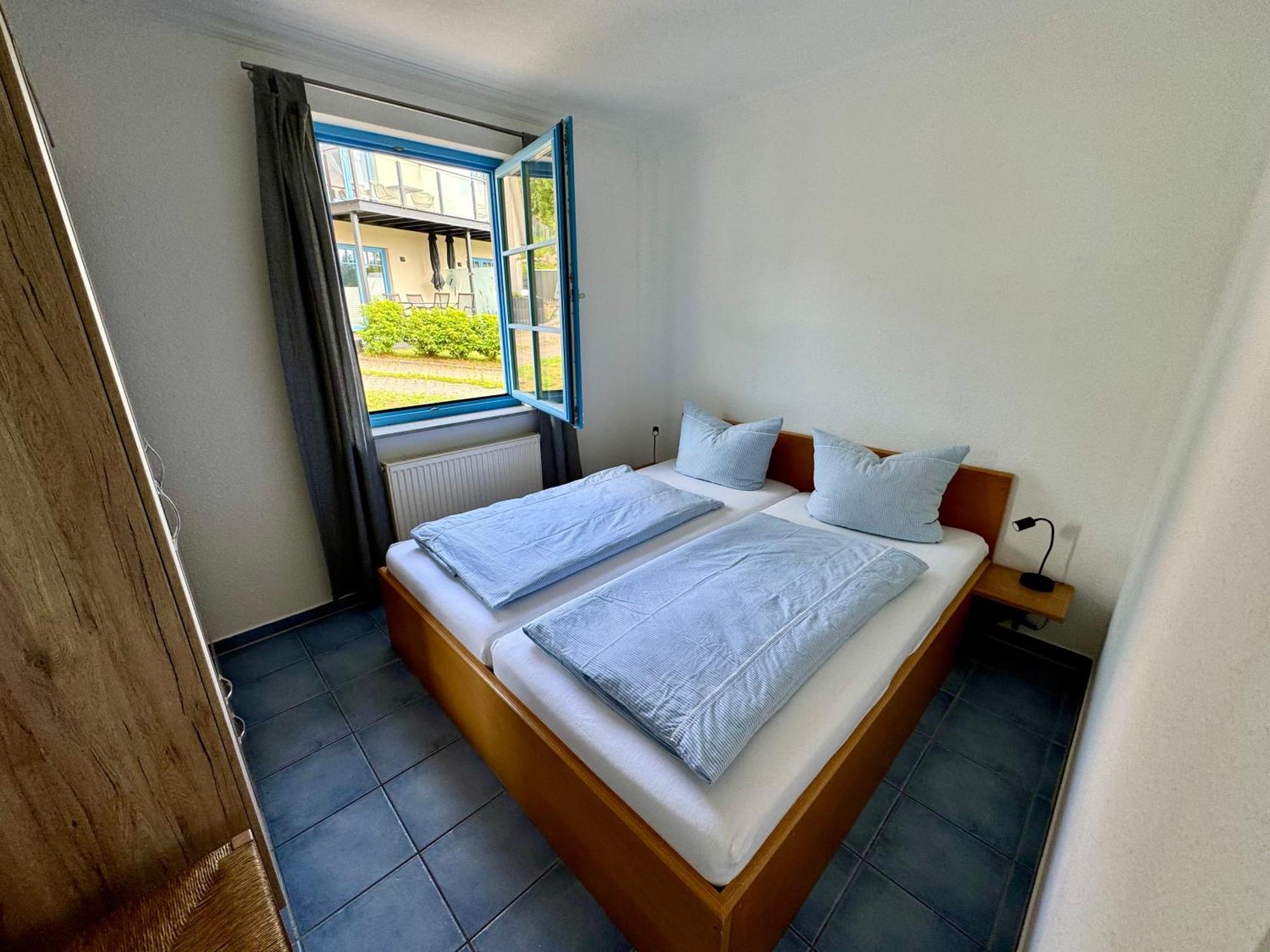 "Am Yachthafen" Apartment Seedorf  Room photo